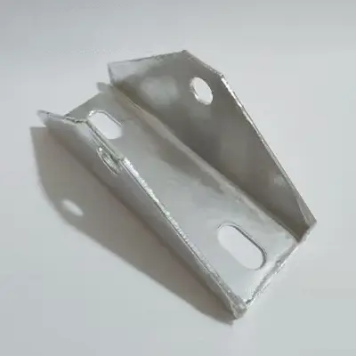 Triangulum Bracket Connector